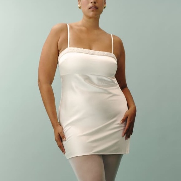 Reformation Adare Dress - M - NWT - Picture 3 of 8